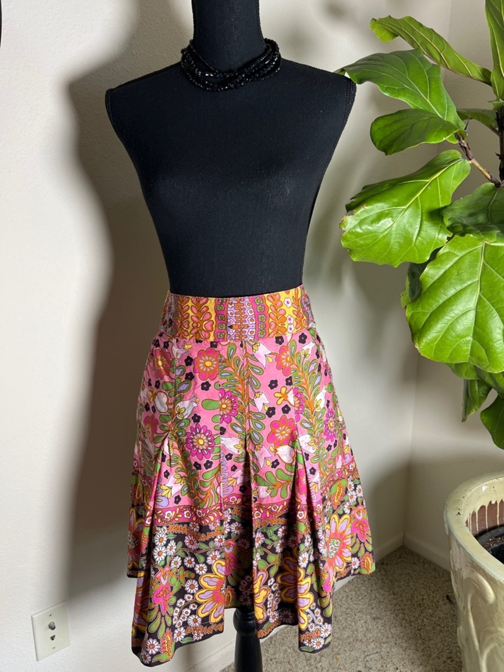 CAbi Women’s Vintage Y2K Ashbury Floral High Rise A-Line Pleated Skirt Size 4 - Picture 2 of 16